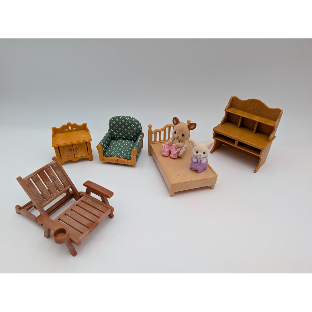 Calico Critters Furniture Figures Lot Bedroom Living Room